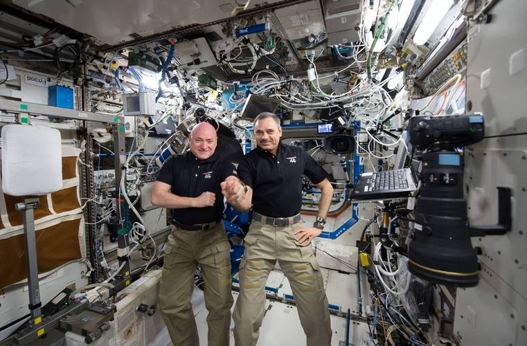 美国空间站人员数量及工作概况插图