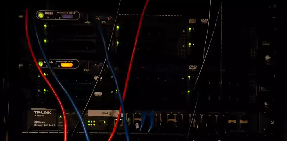 虚拟主机、云主机与VPS，探索现代网络托管的选择插图