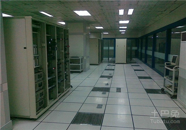 寻找性价比之选，便宜服务器托管商的挑选与解析插图