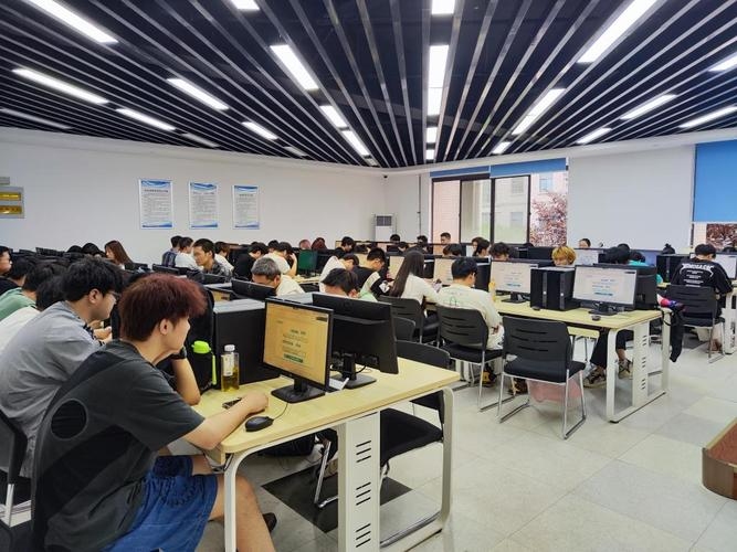 中职计算机软件开发专业，探索与实践插图