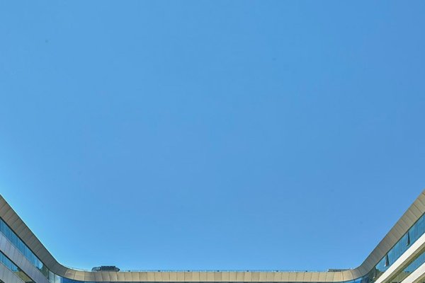 百度总部坐落于北京海淀区上地十街10号百度大厦。-百挑一