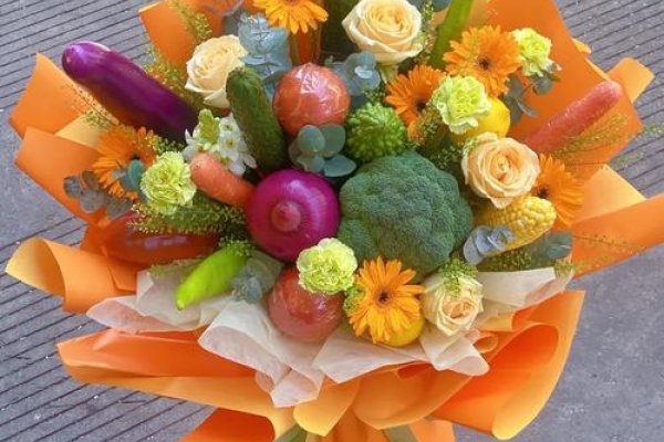 花都产业多元发展，蔬菜花束浪漫经济-百挑一