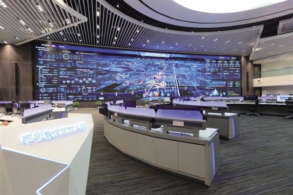 呼和浩特APP定制开发，打造城市智能化新动力-百挑一