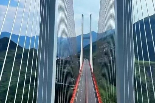 景安国际站，连接世界的桥梁-百挑一