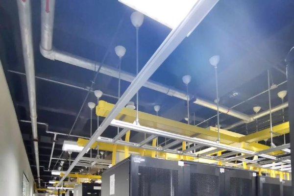 济南IDC机房租用与数据中心定义，直接点明了文章主题，即关于济南的IDC机房租用以及数据中心的定义和相关信息。-百挑一