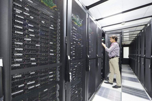 美国洛杉矶服务器公司，全球网络技术的领航者-百挑一