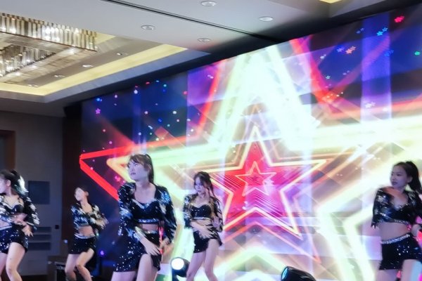 晚会视频服务器名称-百挑一