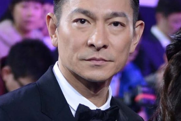 CC地推团队简介及项目寻找途径，聚焦网易CC靓号C券，或者，关于cc地推团队的那些事——项目和项目的找寻之道-百挑一