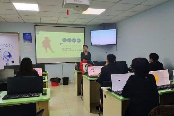 UI设计实训，银川五彩石学校实战教学与就业保障-百挑一