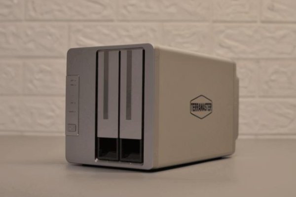 NAS网络存储品牌推荐-百挑一