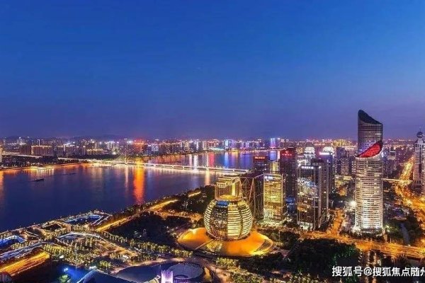 8x新域名解析与选择指南-百挑一
